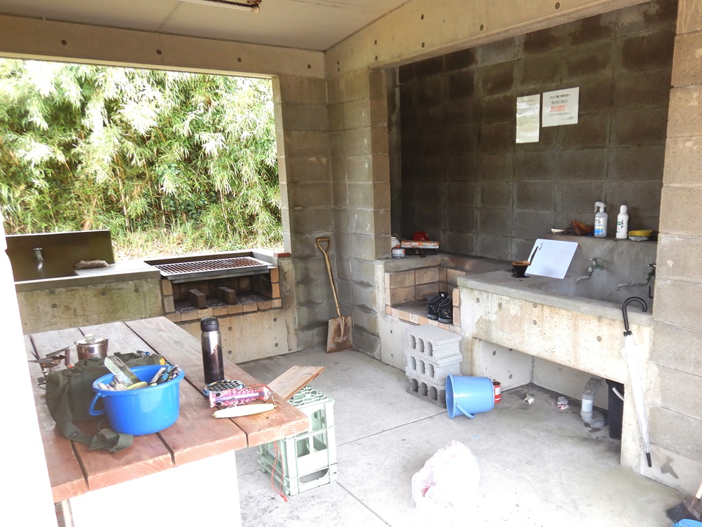 諏訪之瀬島キャンプ場炊事場